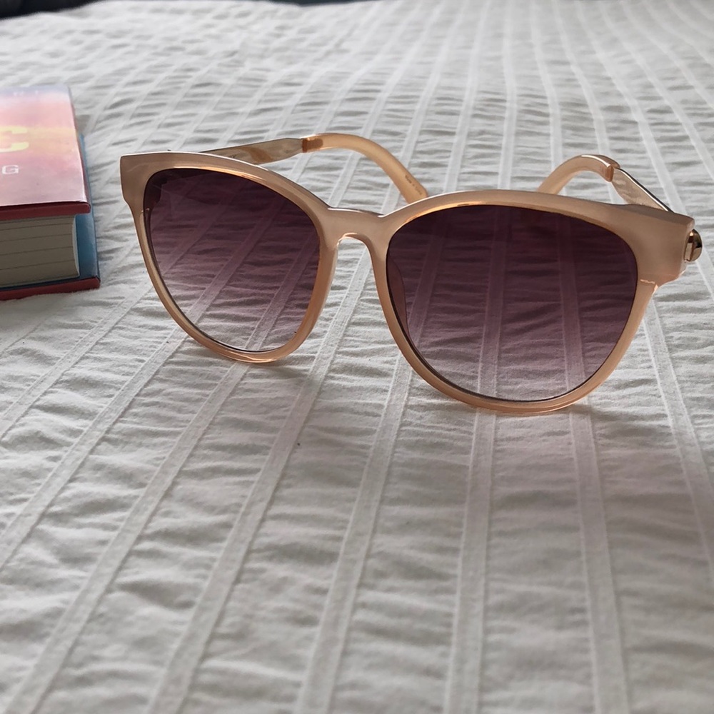 Nude cat eye sunglasses